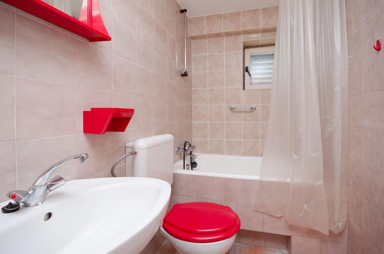 Apartments Milan Пореч Екстериор снимка